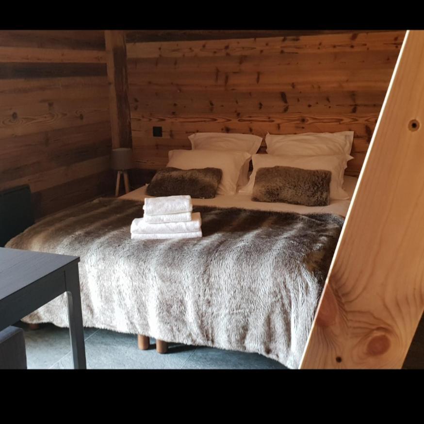 Essert-Romand Chalet Mary מראה חיצוני תמונה